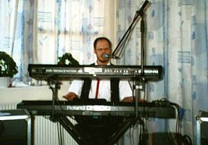 René H. Nielsen med keyboard